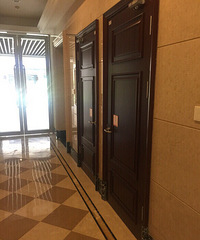 �ڽ�����¥��������������Ƿ�Զ�ľ�����ϵ