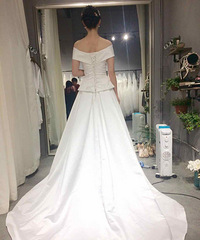 ����װ��Ļ�ɴ ̫˧����