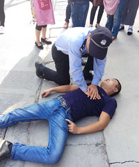 ����ų̊�ݳǡ�����Ƕ�����Ⱥ�ڱ�������������Ϊ�������Ӽ���