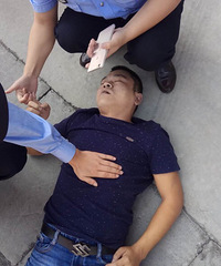 ����ų̊�ݳǡ�����Ƕ�����Ⱥ�ڱ�������������Ϊ�������Ӽ���