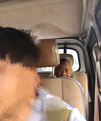 ����ų̊�ݳǡ���һλ������·�İ��Żؼ�