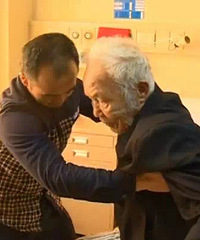 ����ų̊�ݳǡ�Ϊ���˰�ʺ���򣬴粽����һ��������Ȼ���Ǽ�����