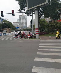 ����ų̊�ݳǡ�+���ϻ��Ǻ��˶��