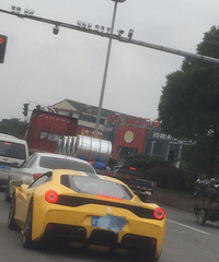 ·����������ɫ�ĺ�˧��