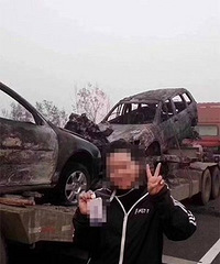 ���ٳ���18����������̨������Ա�ֳ�΢Ц���ı����