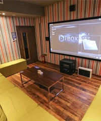 12��17��С�͵����ɶԱ����У��������ޣ�