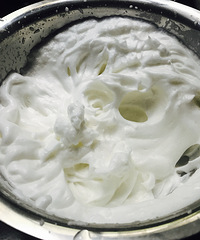 ����Ů���Ƹ��ѶȲ�ϵ����������β