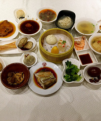 �ػ��˾�С�ײ� ���ǲ¶���һλ