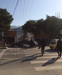 �����ϡ������˰������ֳ��£���ƿ�������Ź����ǿ��Կ��Ź���