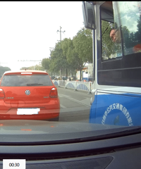 �������ʲ�Ĺ���˾�����Ƶ���·ŭ��һ��