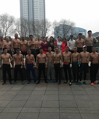 ̨�ݽ�������㳡����Ⱥ