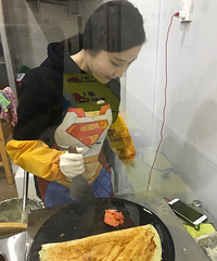 ��Ů�ϰ���ļ�� û�����潴�ܾ��ò��