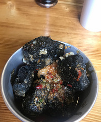 ���ܶ๫�ں����͹��ĳ������о�����·��̯