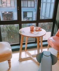 Ȧ��ʵ���� ͬ����Ʒ��ĳ�ɼҵİ��ܶ�