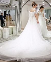 �����еĵ�һ����ױ���Ի�ɴ~