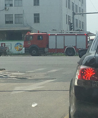 �������ֳ����ˣ���֪��������ʲô�£�