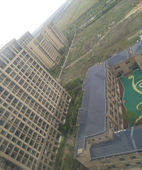 �º����ڷ��۳����� �����ֳ���Ƭ