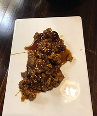 三星一般般 蛙腿挺多的 越吃越辣