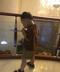 草席呢?被子呢?小胖又干好事了!