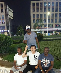 �м��Ǹ��Ҷ�����С��㿴�ϵ��������