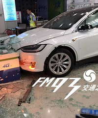 һ����˹�����˴������������һ����������Ŀ�ɿڴ�...