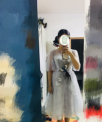新娘帮我选的伴娘服,全世界都说显胖