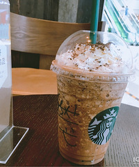 ���۸��᡿�㿴����ͬѧ����к���