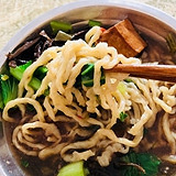 一家无抬头手擀面店