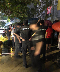 С�����汻ǿ��ҵ������˭��ά����