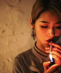 �������