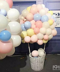 ����������ɫ�������û鷿 ������˵�����а�ɫ������