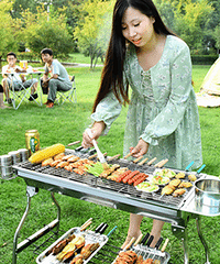 �Ի���̨��28�ڻ��ʼ����������Ϊ����������Ŭ���ɣ�