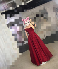 神圣婚礼 要拥有属于自己的婚纱