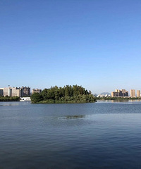 �����˾���̬ʾ�����С��ٺ�