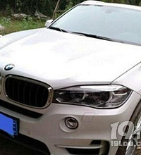 ���˳�����ڣ����ѣ������Ǹ����ˣ�ȴ�����˵�����Ǯ�ˣ�