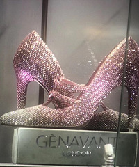 3000���һ˫Ь��