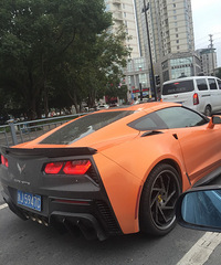 【随手拍】在中国城路口偶遇一辆五菱之光跑车,这车真的不错