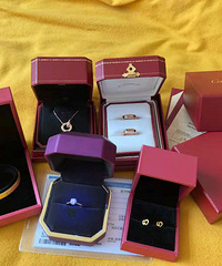 �Խ����������ǣ����ι����鱦