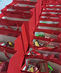 ����׼��һ������ ����С�����·ȥ�����ͭǮ