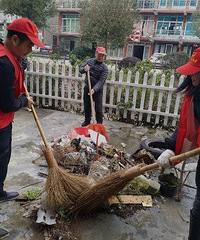 �������£���ս�پ�