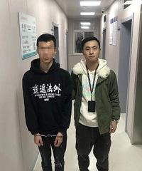 ����һ���Ӵ��š���ң���⡱�ڻ�վ�����һ�飬�����������⣡