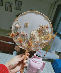 拥有属于自己的blingbling华贵大气的团扇