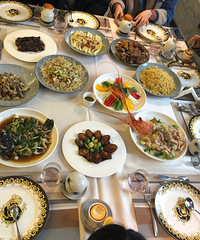 年夜饭=复制粘贴贴贴贴……吗?中西结合的年夜饭了解下