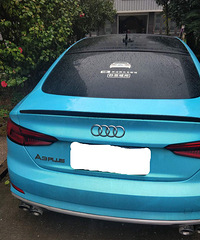 ���������ġ���ɫ�ܲ�����