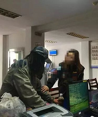 ������������˺���Ǯ��������2000Ԫ����ѡ��