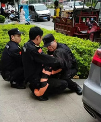 痛心!年轻妈妈与丈夫吵架后,把儿子从31楼丢下,自己也跳了下