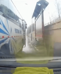 ��·ŭ����ͳ�ֱ�ӽ��γ�ײͣ����ͳ�˾����Ϊ ������ô������