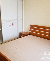 �򻪳�����һ��������װ�޳���