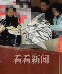 52岁女子跑步机上猝死 家属索赔100万