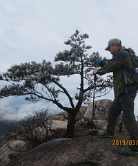 云雾中赏山脊美景 仙境中与仙人对话——缙云小黄山风光